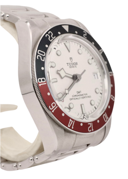 Edelstahlgehäuse der Tudor GMT Pepsi 41 mm seitlich