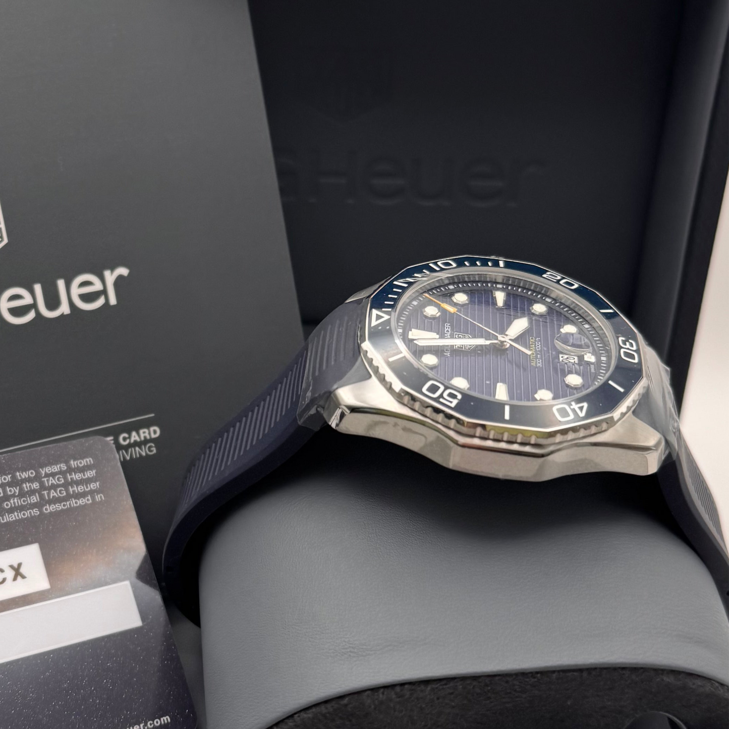 TAG Heuer Aquaracer Professional 300  43 mm